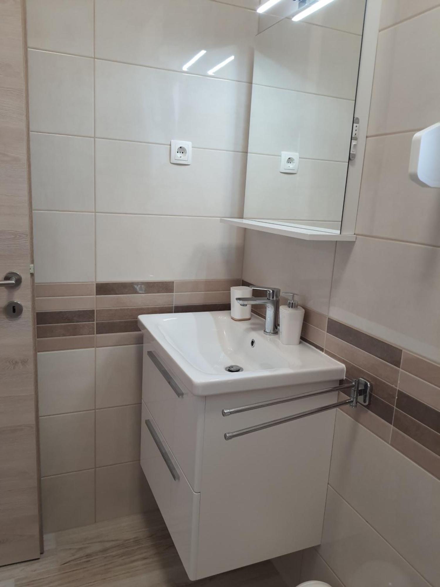 Apartments Vesna Avsec - Krk Town Rom bilde